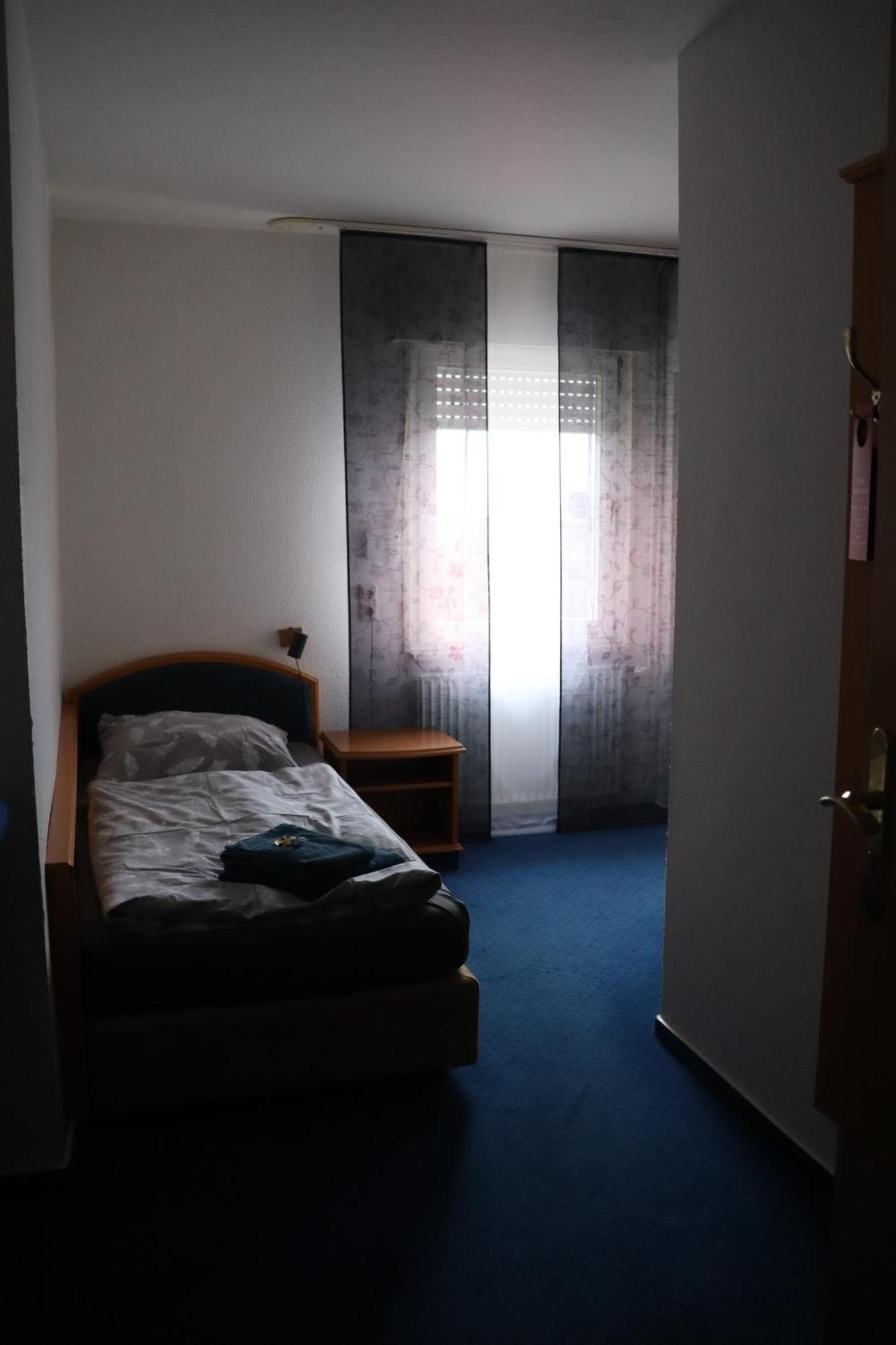 Haarener Hof 3*