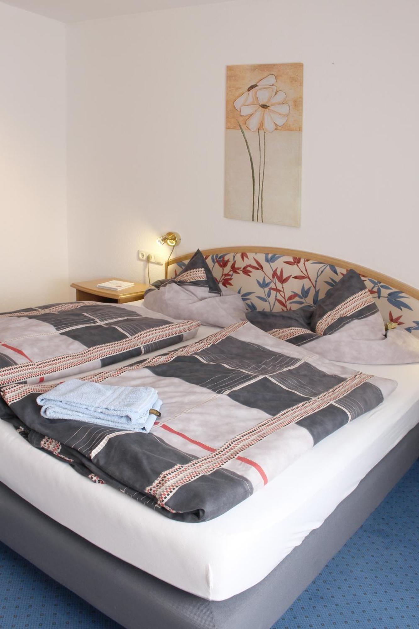 Haarener Hof 3*